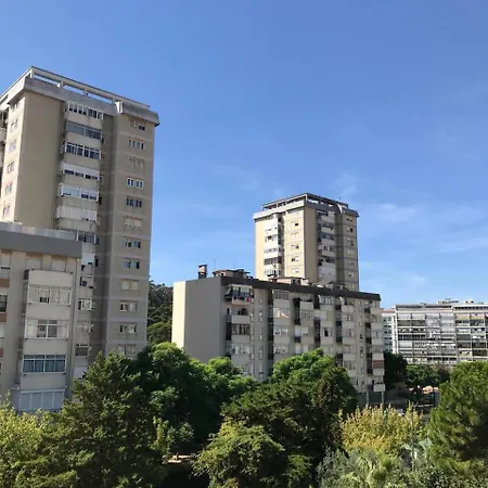 7 Rivers Hostel